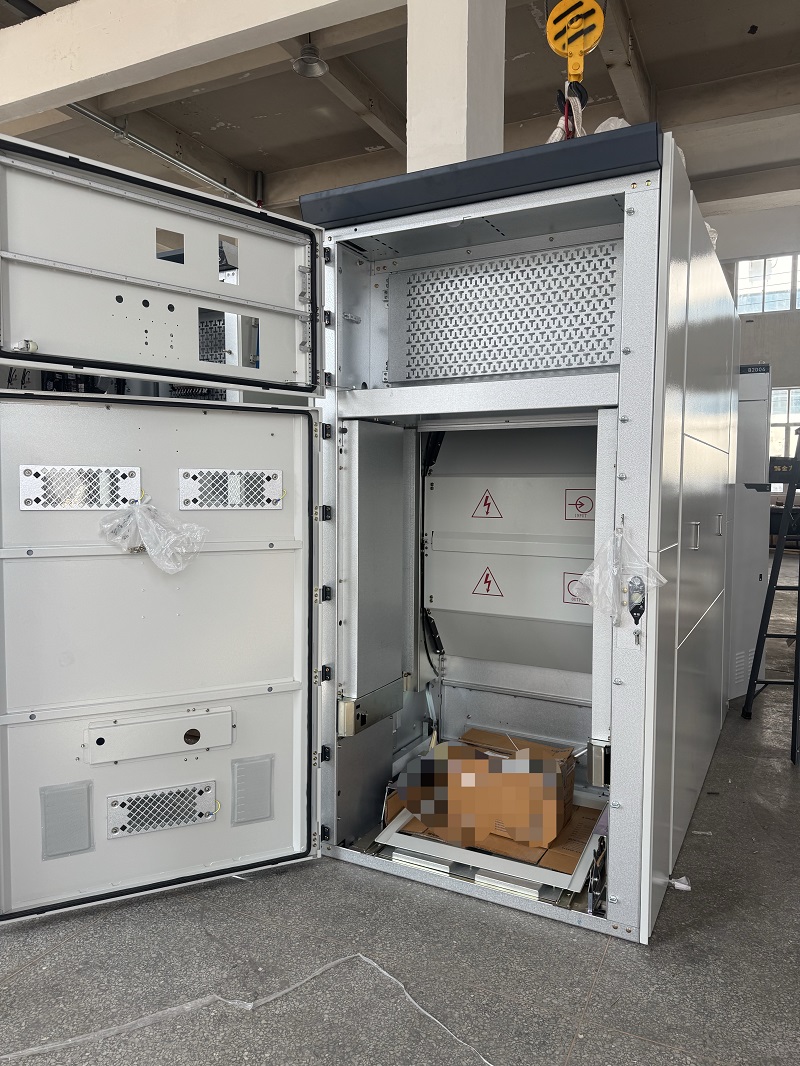 KYN61-40.5 ABB kontur dizaynlı keçid qurğusu KYN61-40.5 ABB kontur dizaynlı keçid qurğusu